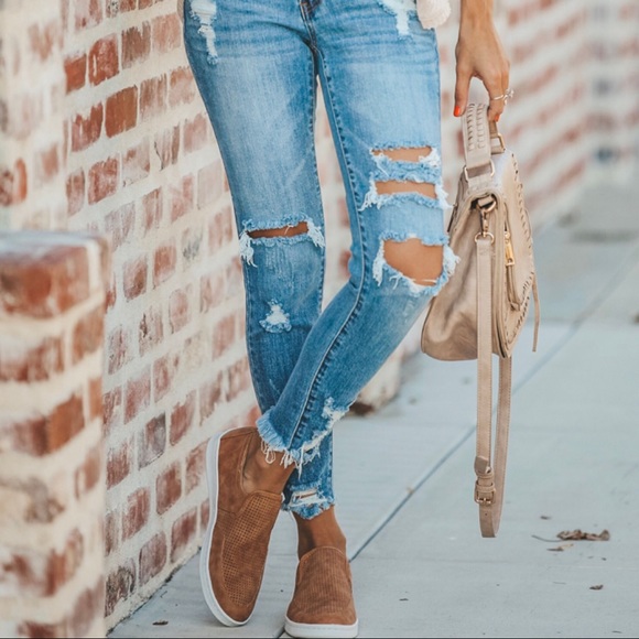 SALE-FIRM‼️Camel Perforated Slip On Sneakers - Picture 4 of 8